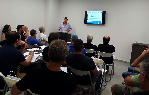 Training of electricians - installers of the National Electrical Contractors Association of Higher and Secondary Technical Education in the EMMIS facilities